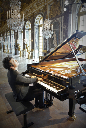 Great square 16 13 lang lang versailles 2015  c  alix laveau